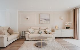 Modern Town House